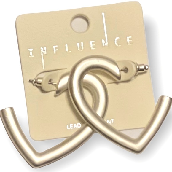 Heart Hoop Earrings in a Silver Matte Finish NWT - Picture 4 of 4